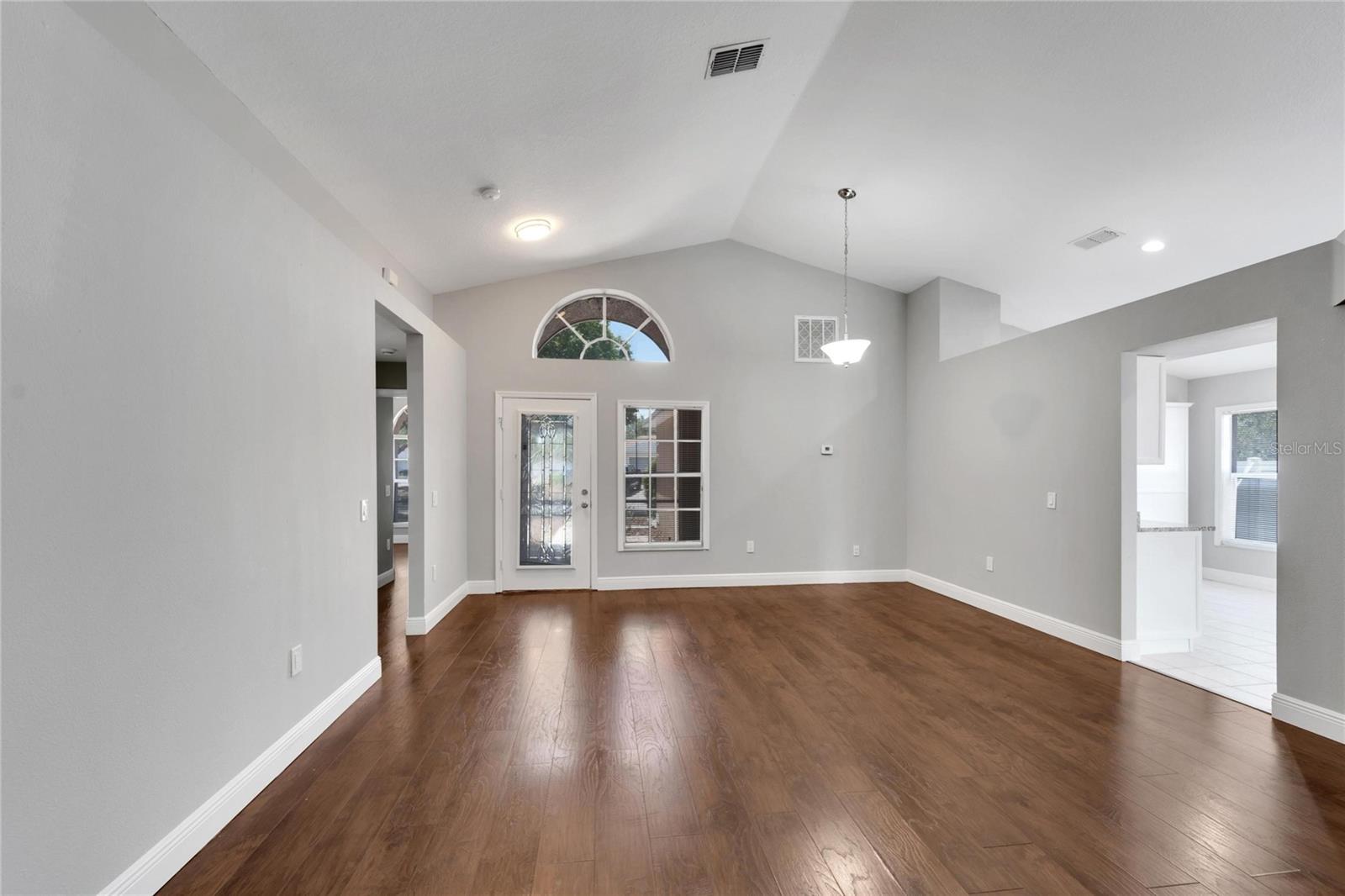 Image 11 of 69 For 2745 Buckhorn Preserve Boulevard