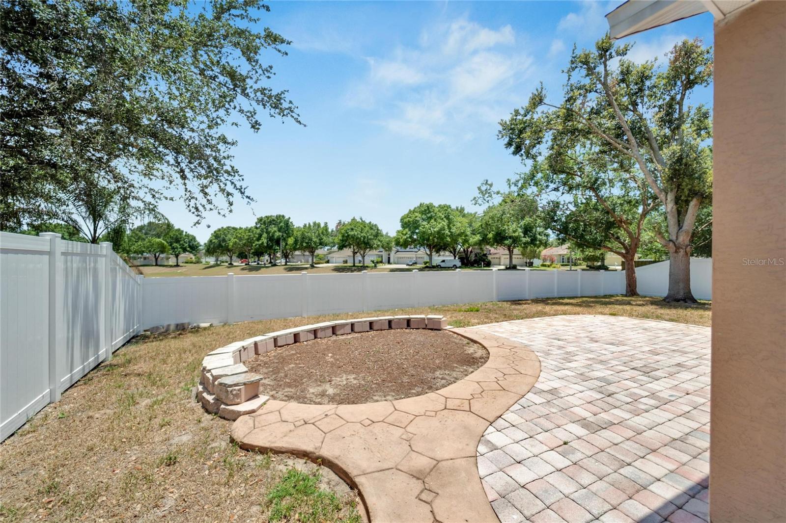 Image 41 of 69 For 2745 Buckhorn Preserve Boulevard