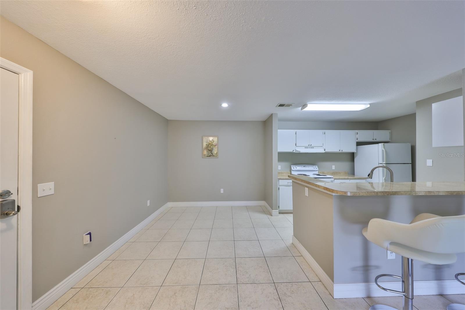 Image 10 of 36 For 9481 Highland Oak Drive 1206