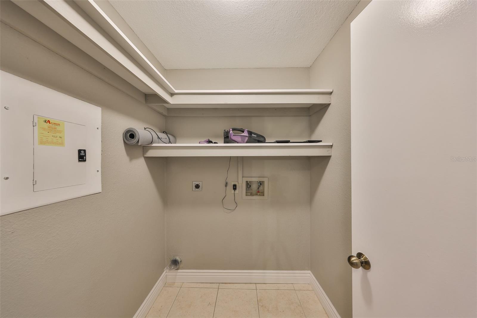 Image 23 of 36 For 9481 Highland Oak Drive 1206