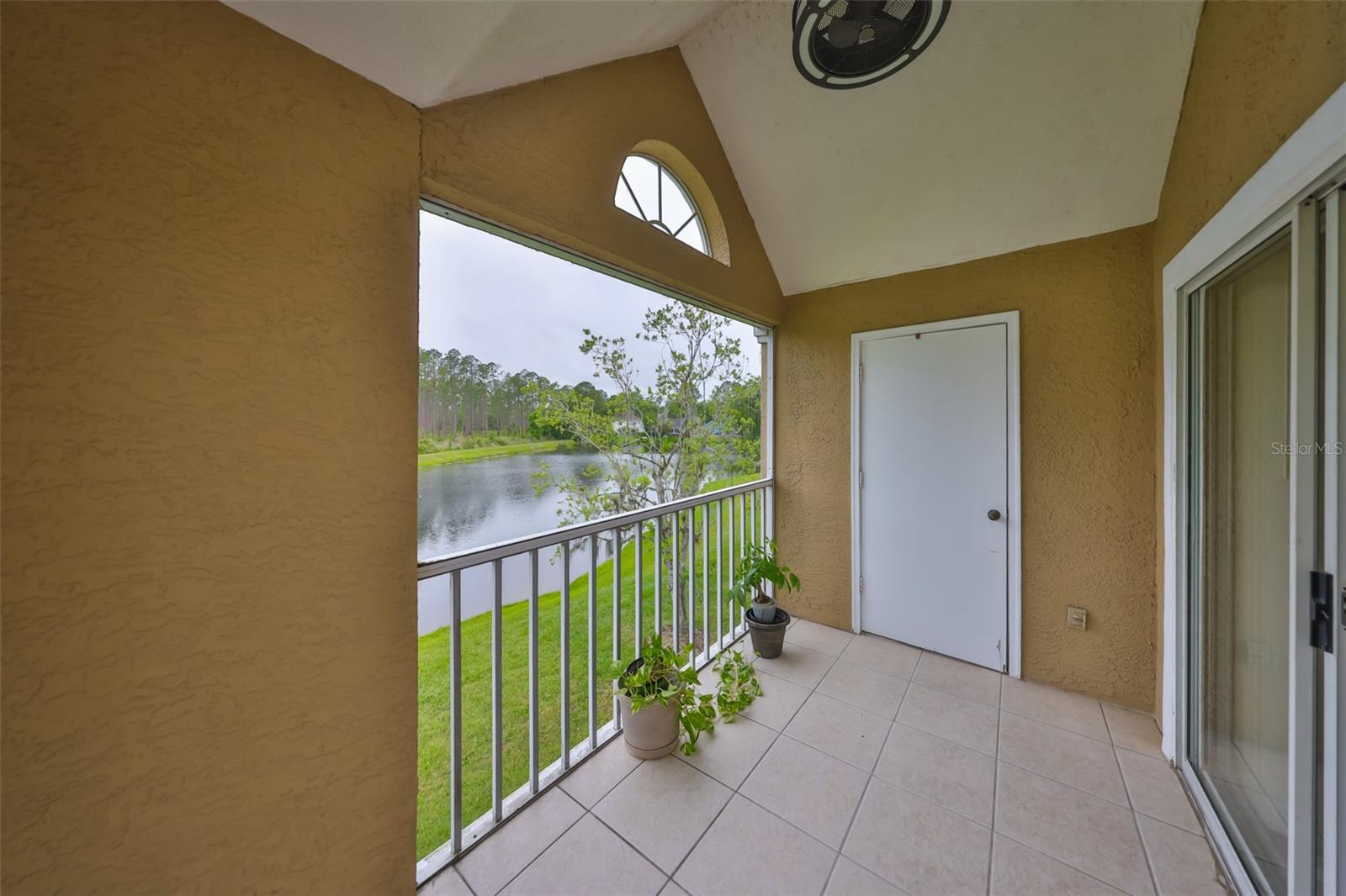 Image 25 of 36 For 9481 Highland Oak Drive 1206