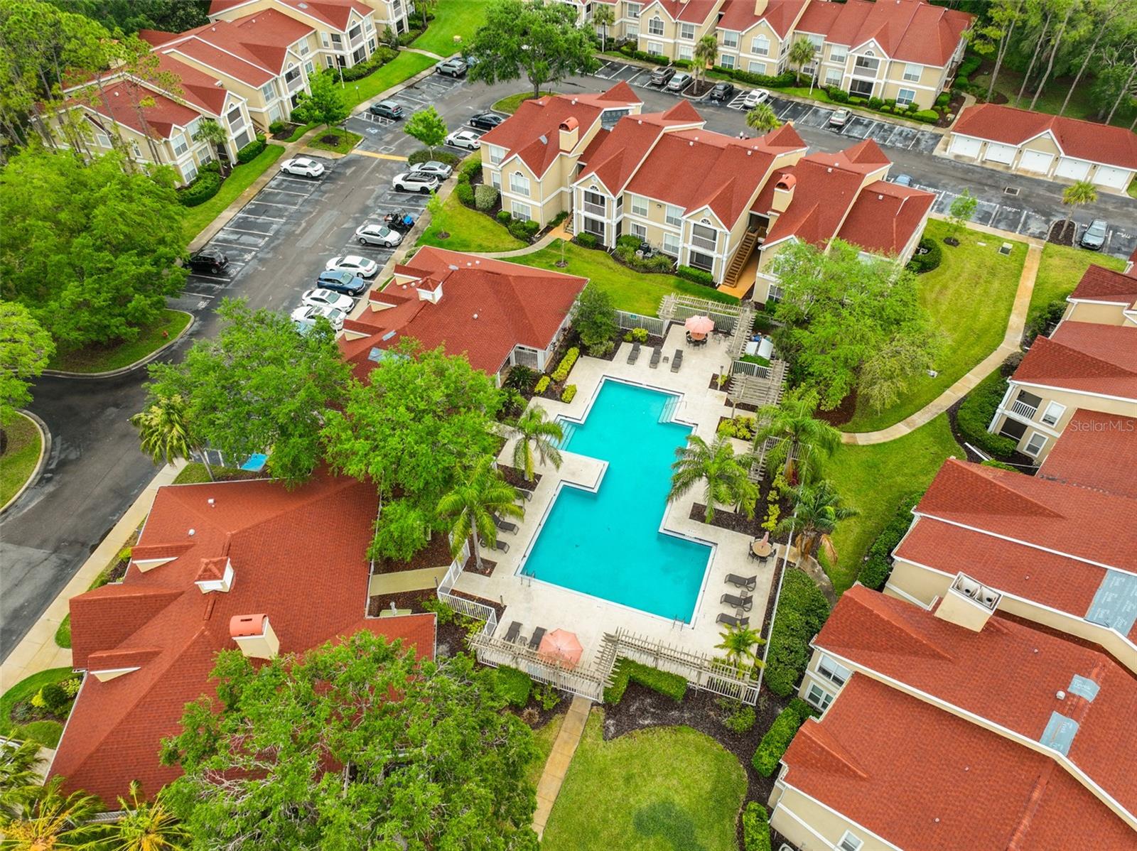 Image 31 of 36 For 9481 Highland Oak Drive 1206