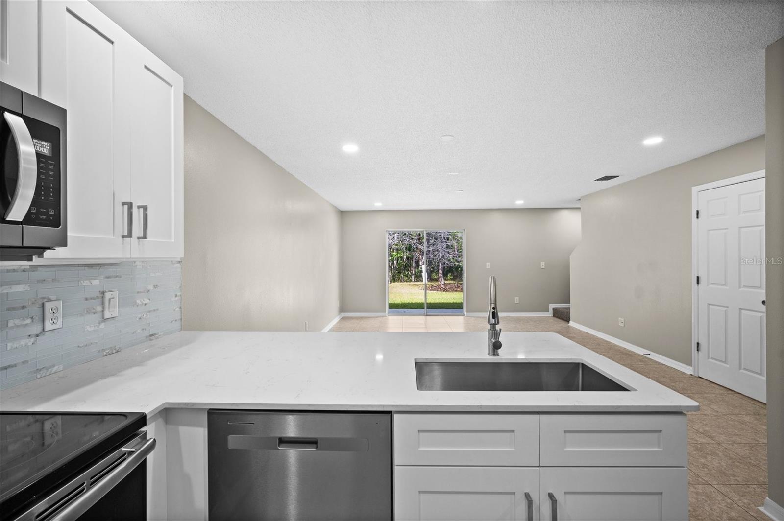 Image 11 of 44 For 4535 Winding River Way