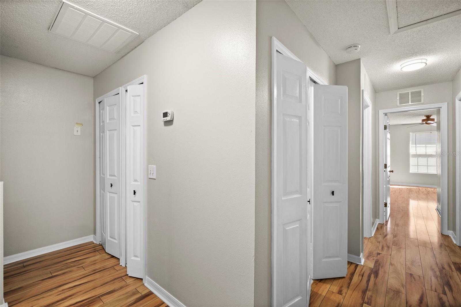 Image 25 of 44 For 4535 Winding River Way