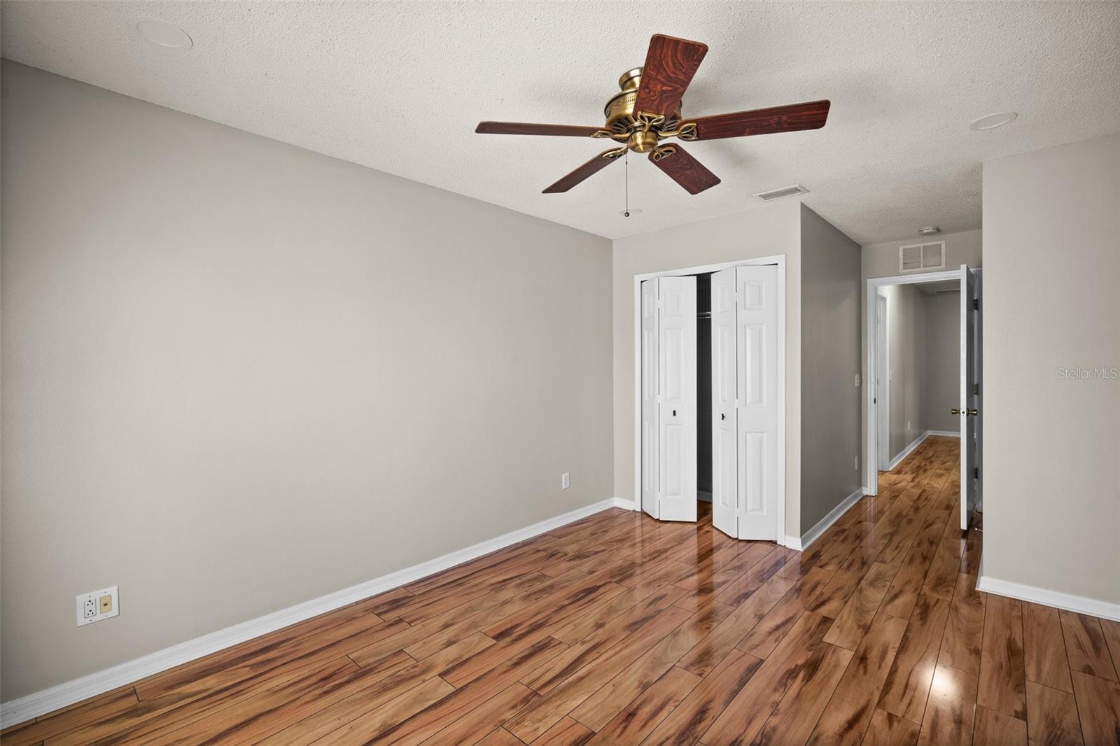 Image 31 of 44 For 4535 Winding River Way