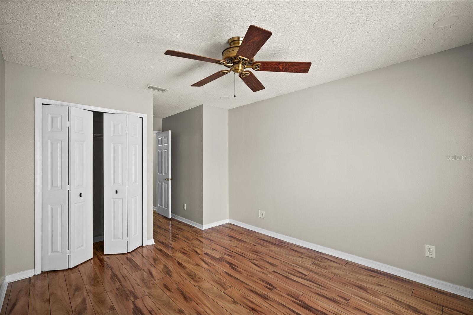 Image 32 of 44 For 4535 Winding River Way