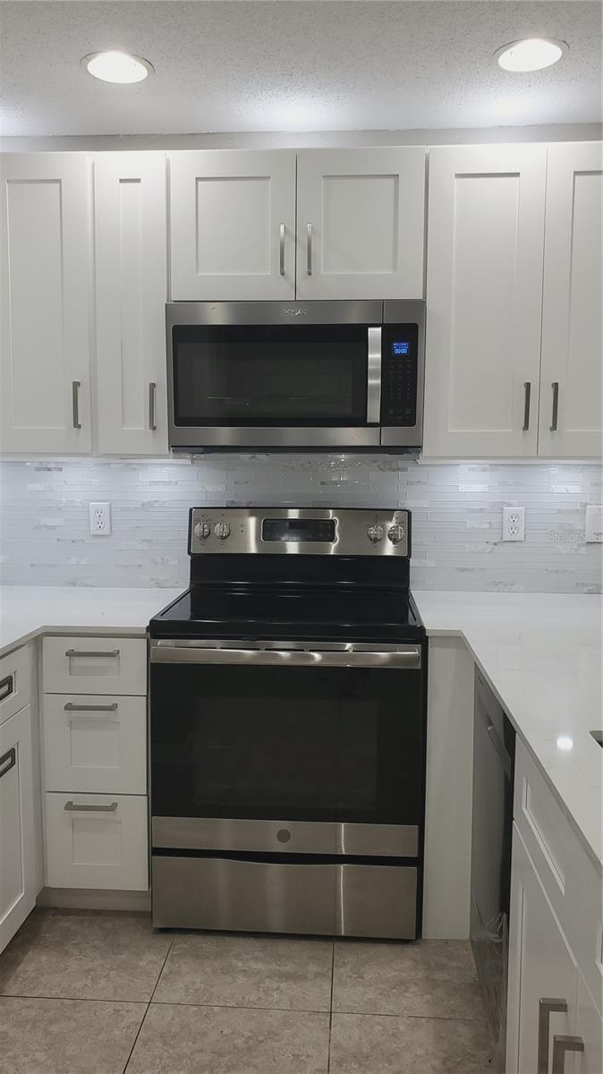 Image 8 of 44 For 4535 Winding River Way