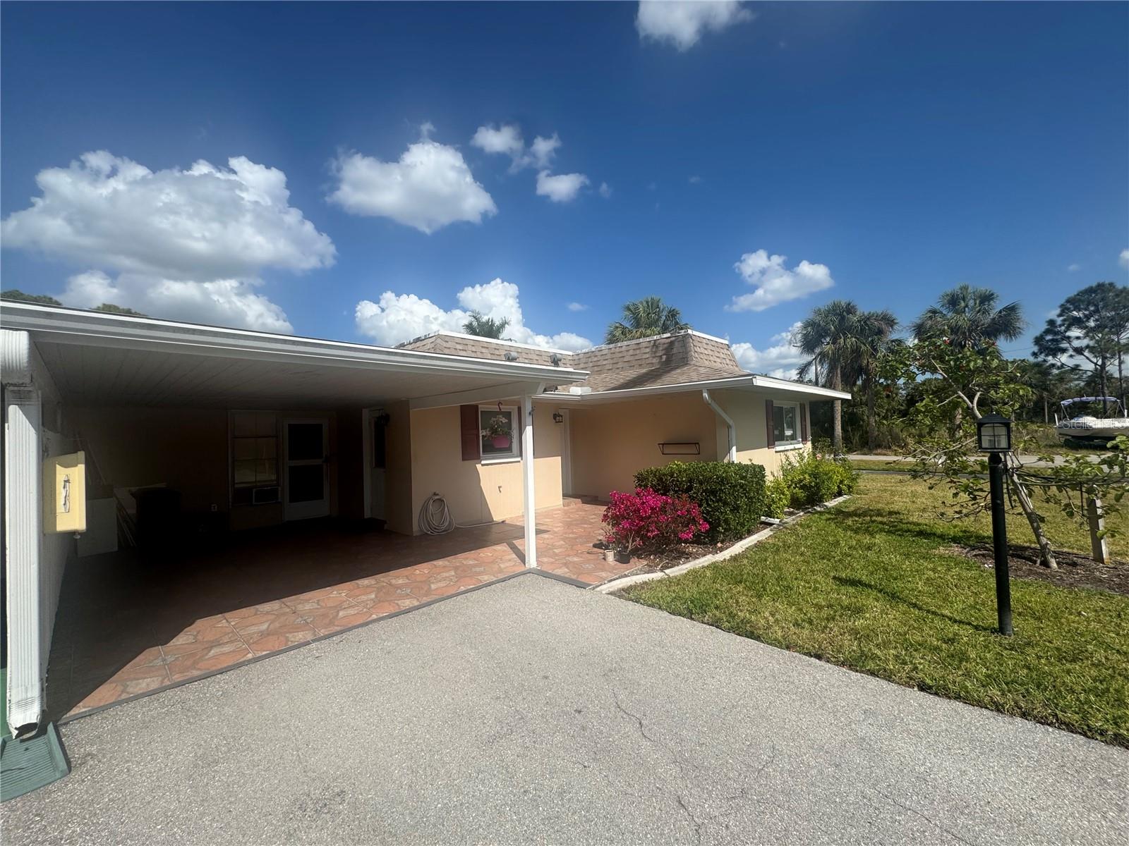 Image 15 of 17 For 524 Pangola Drive