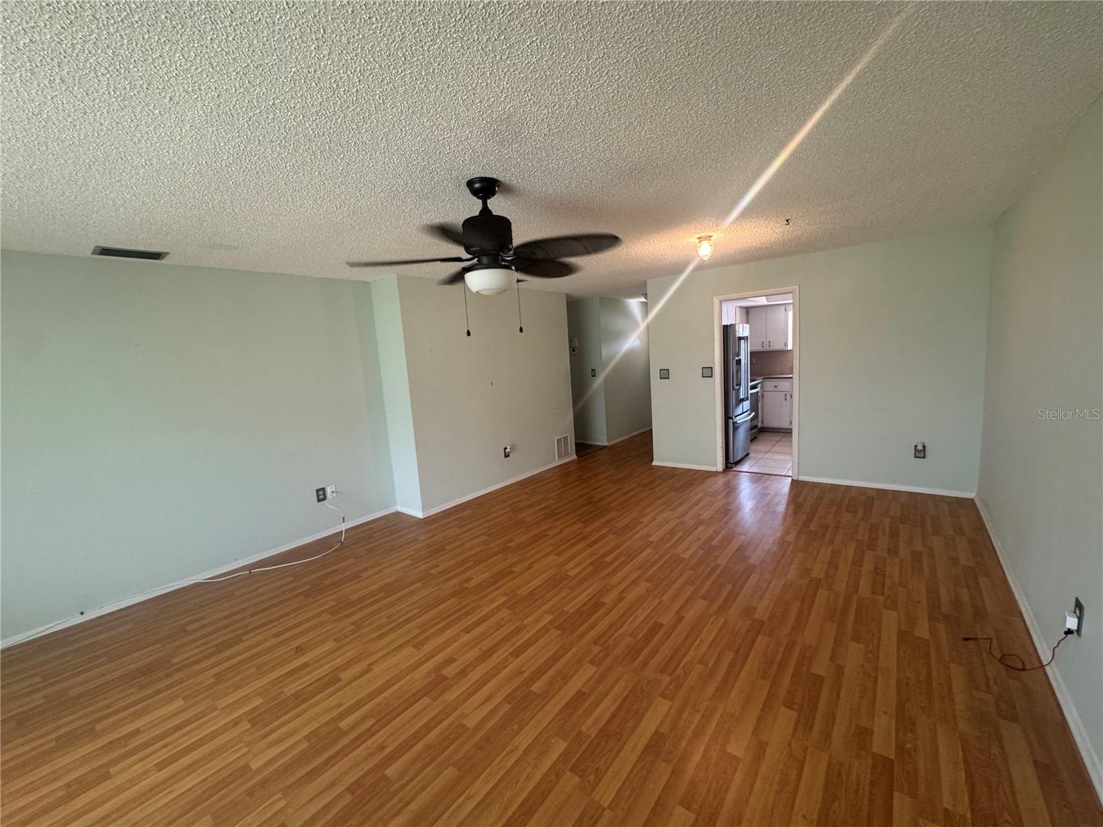 Image 4 of 17 For 524 Pangola Drive
