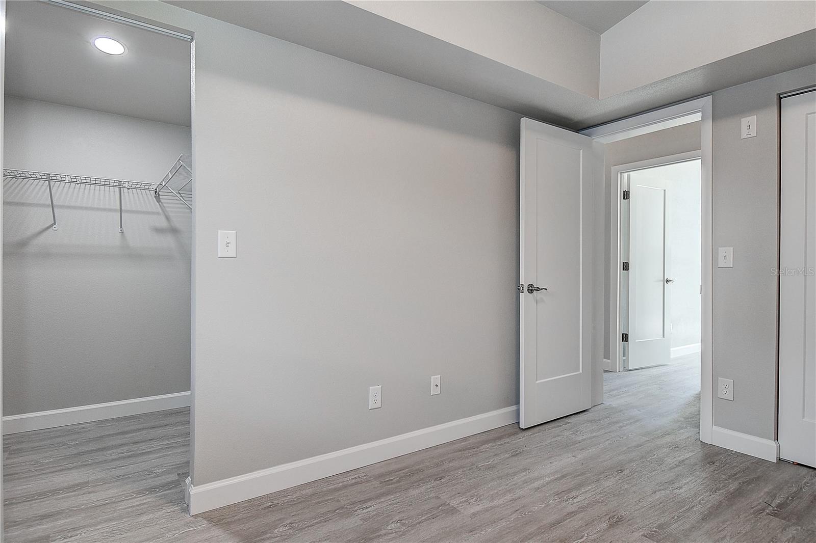 Image 22 of 47 For 5768 75th Terrace N
