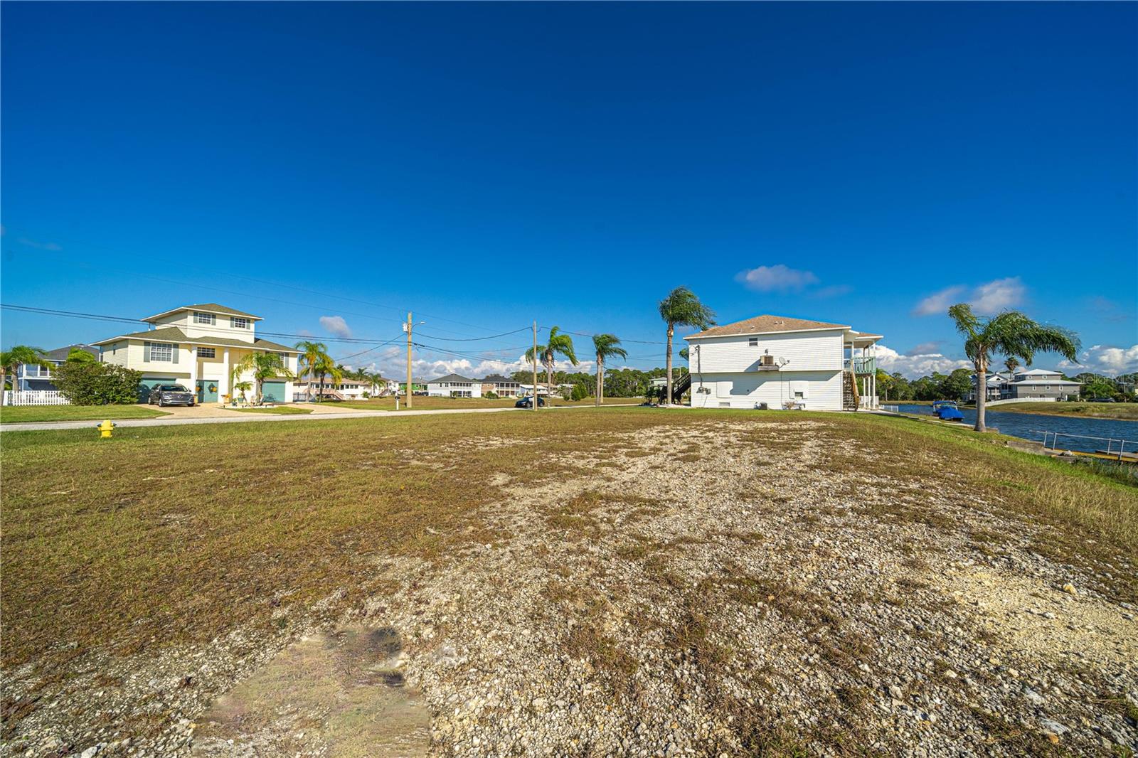 Image 5 of 19 For 3520 Cobia Drive