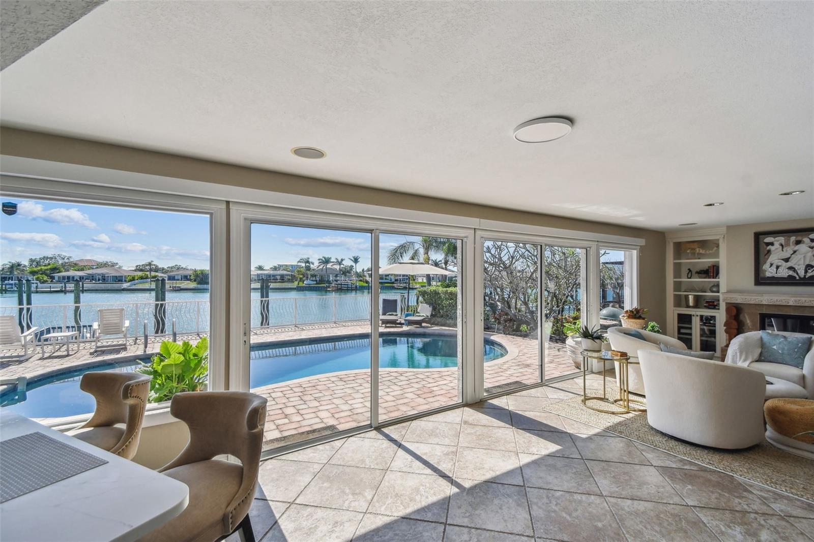 Image 12 of 49 For 854 Harbor Island