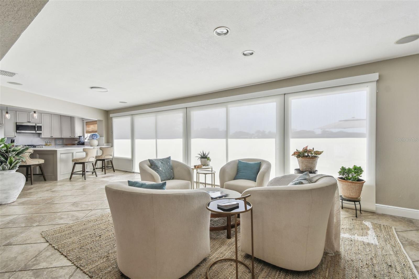 Image 33 of 49 For 854 Harbor Island