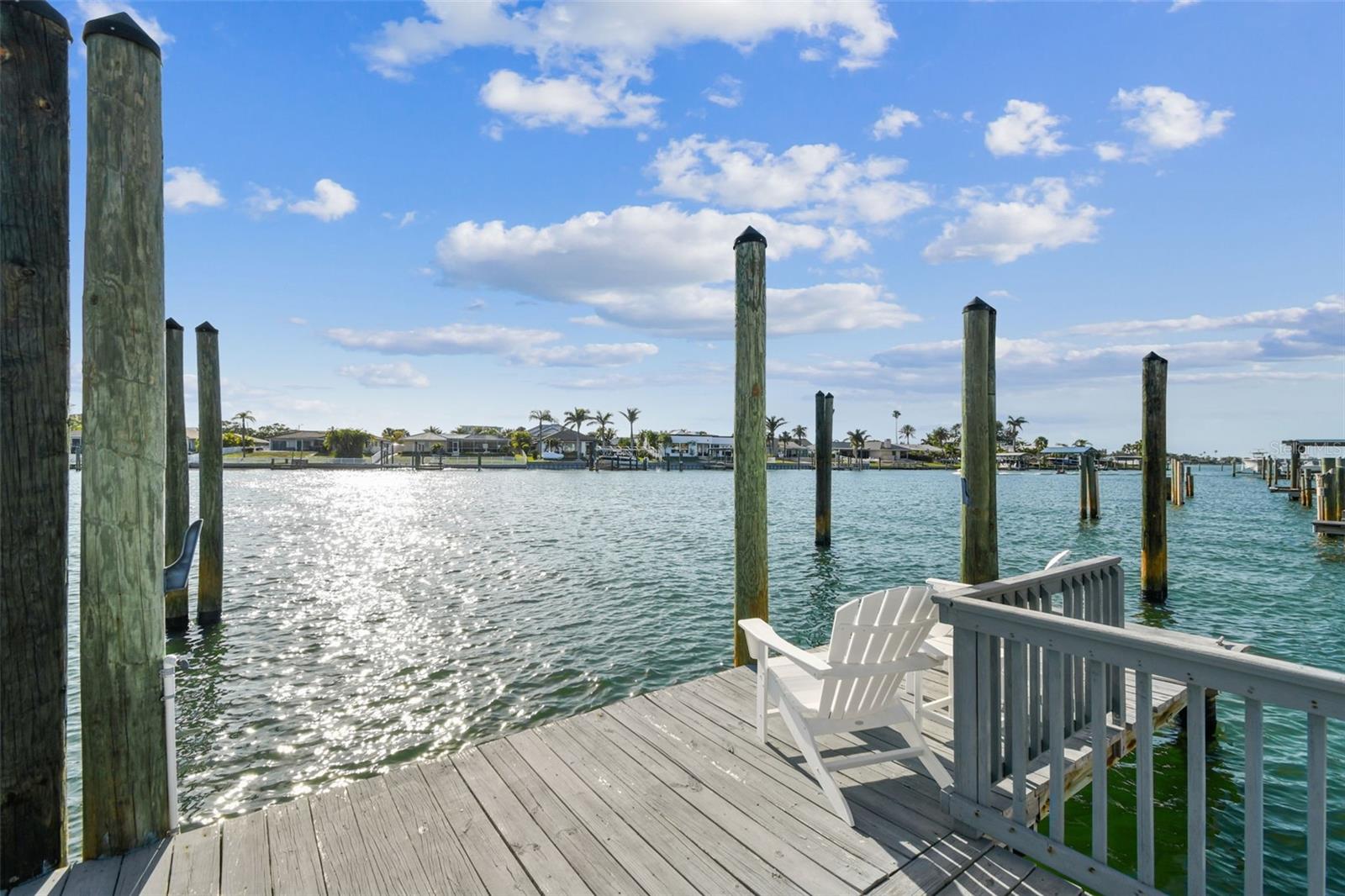 Image 7 of 49 For 854 Harbor Island