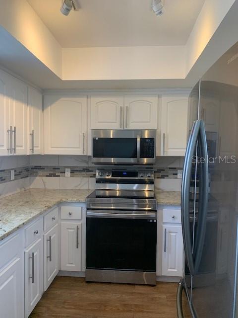 Image 12 of 22 For 2450 Heron Terrace D202
