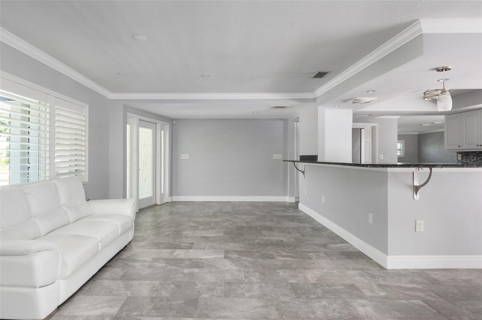 Image 10 of 48 For 8515 Merrimoor Boulevard