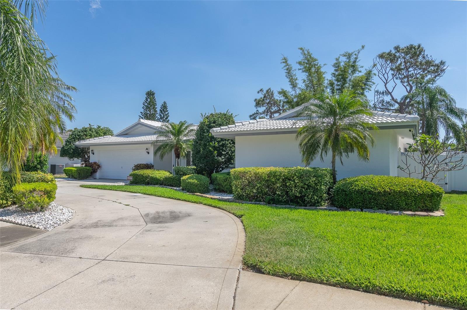Image 3 of 48 For 8515 Merrimoor Boulevard