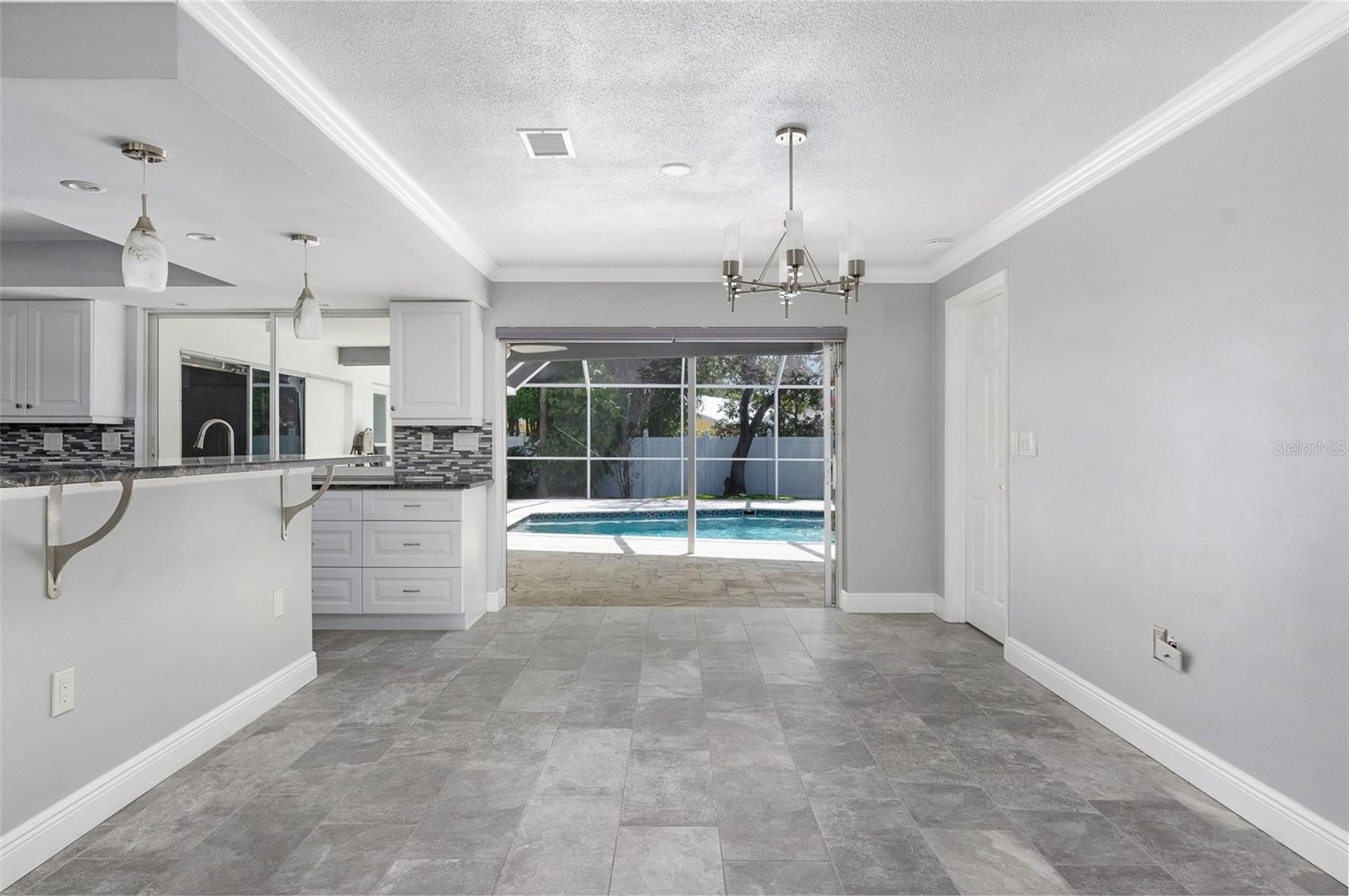 Image 9 of 48 For 8515 Merrimoor Boulevard