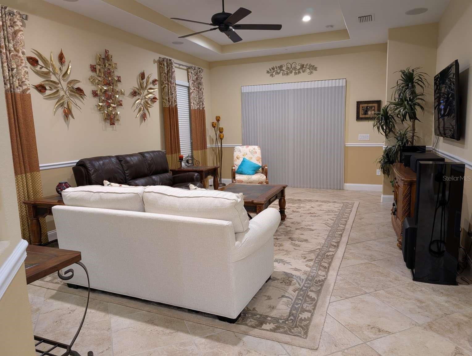 Image 18 of 48 For 20903 Amanda Oak Court