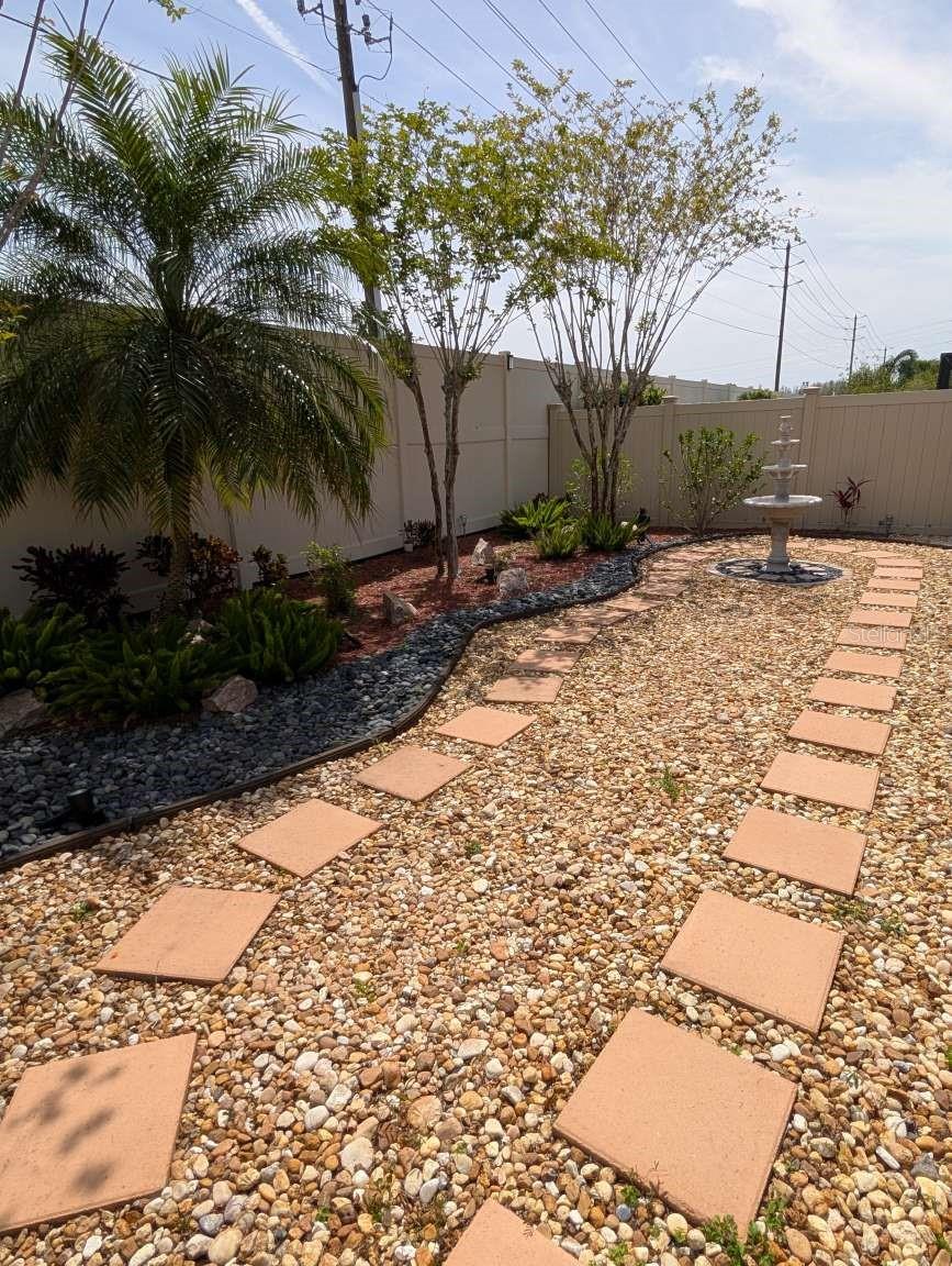 Image 36 of 48 For 20903 Amanda Oak Court