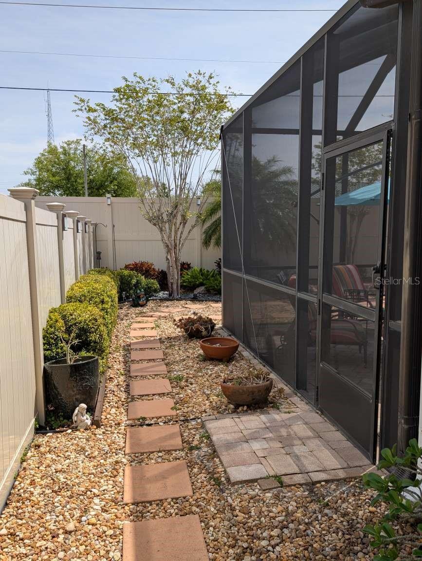 Image 38 of 48 For 20903 Amanda Oak Court