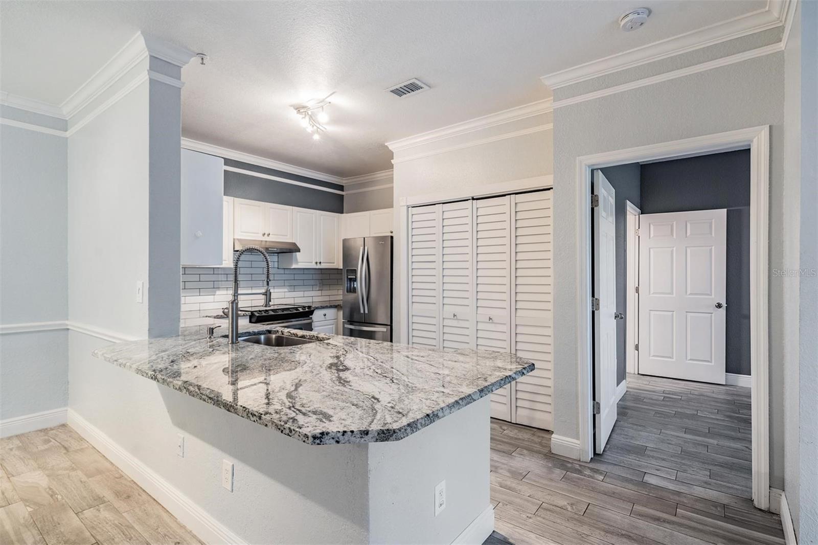 Image 31 of 60 For 4306 Bayside Village Drive 104