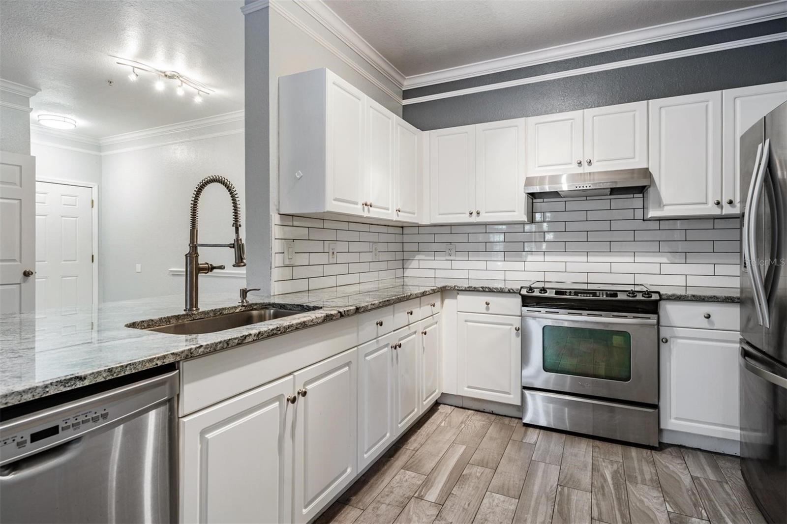 Image 35 of 60 For 4306 Bayside Village Drive 104