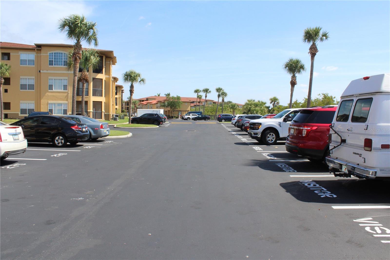 Image 7 of 60 For 4306 Bayside Village Drive 104