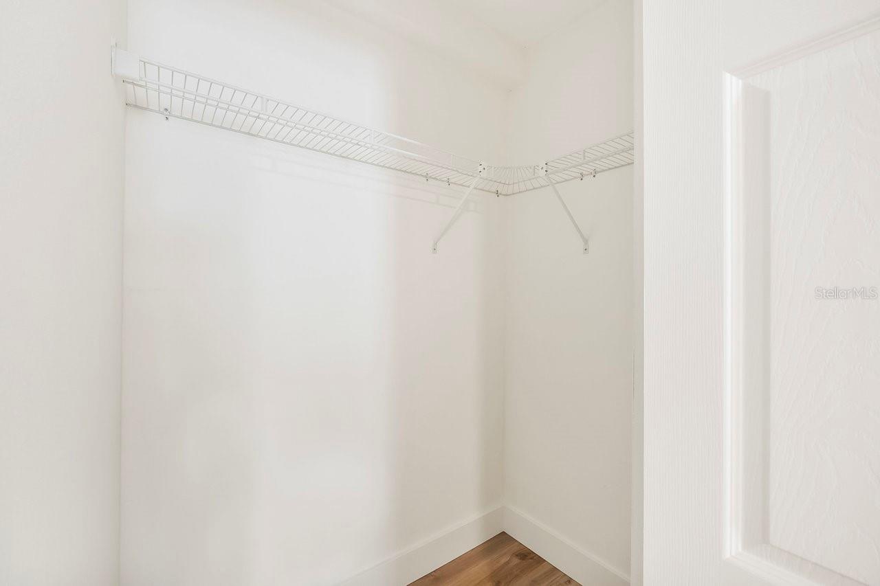 Image 20 of 42 For 1886 San Mateo Drive