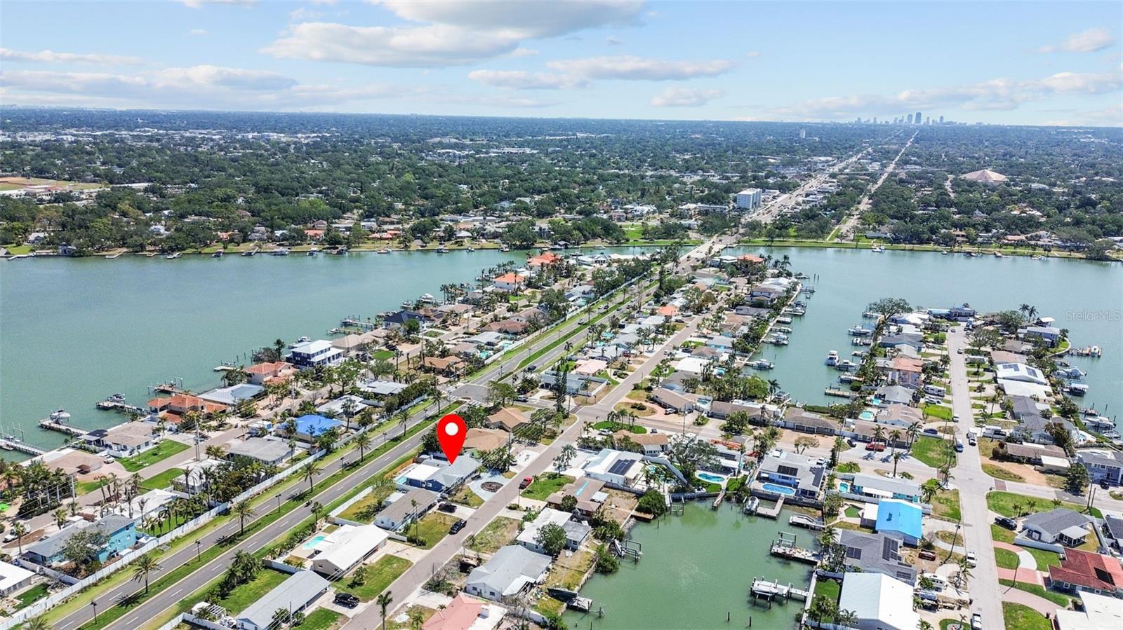 Image 8 of 18 For 7919 Causeway Boulevard S