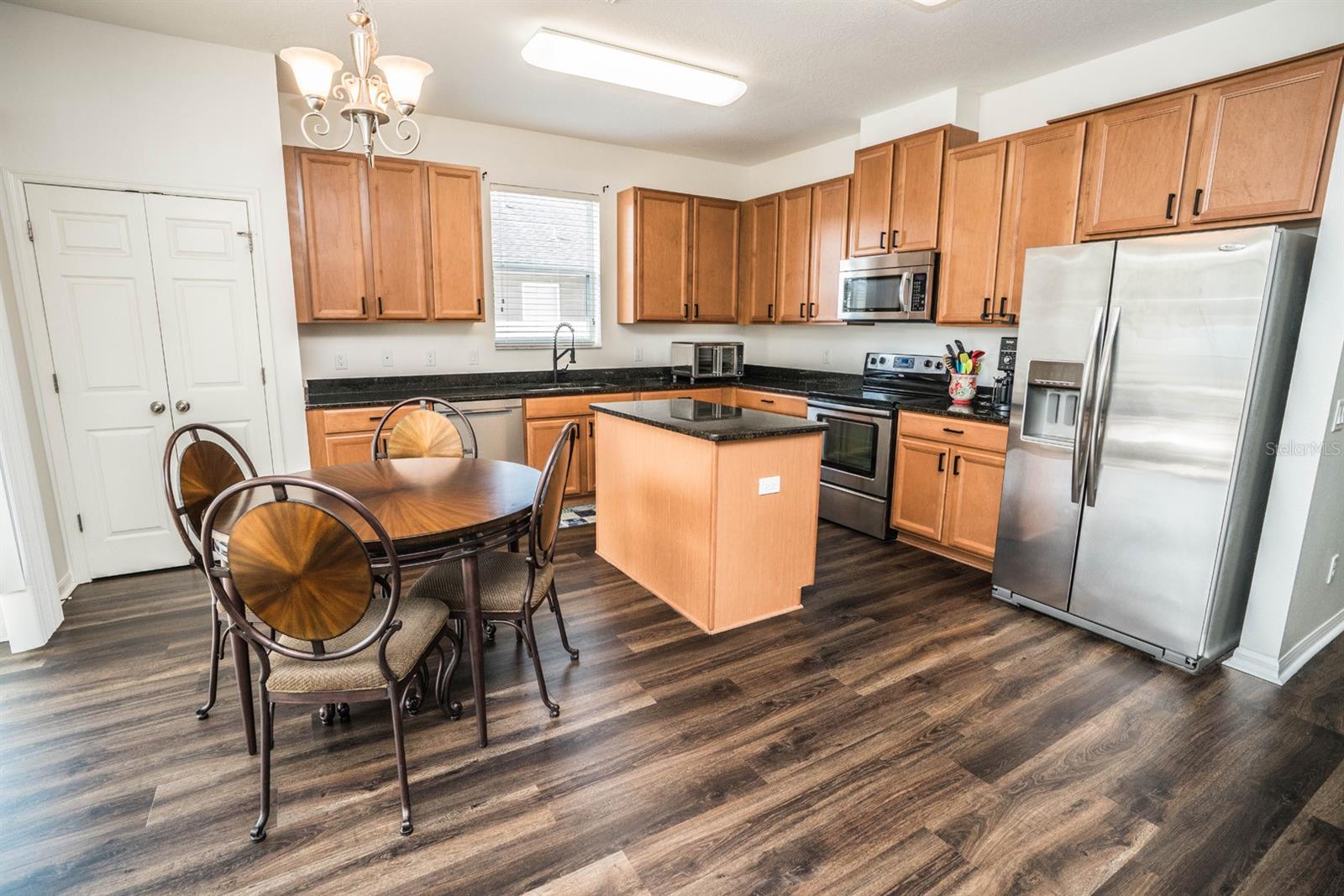 Image 10 of 51 For 1510 Rushgrove Circle