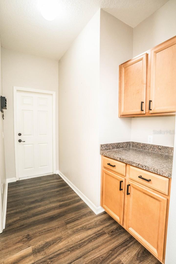Image 14 of 51 For 1510 Rushgrove Circle