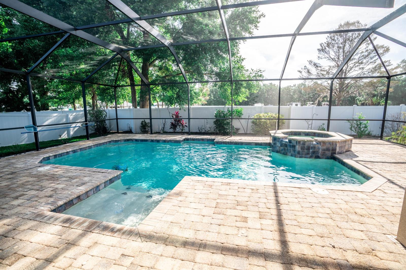Image 4 of 51 For 1510 Rushgrove Circle
