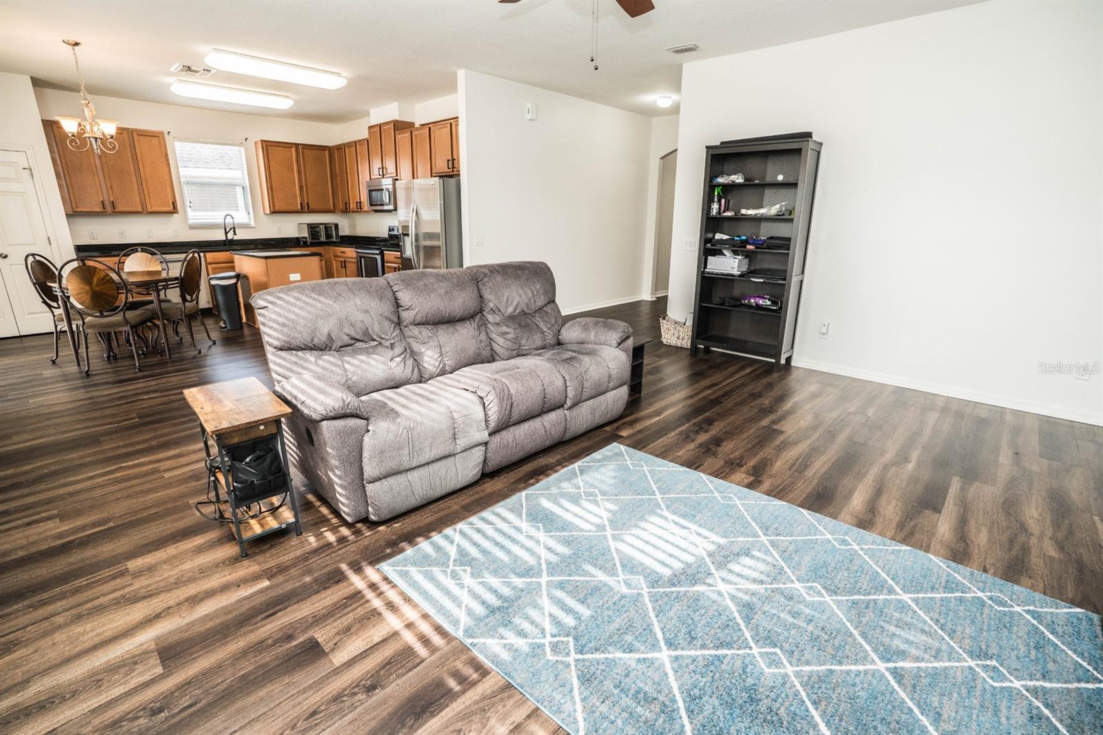 Image 43 of 51 For 1510 Rushgrove Circle