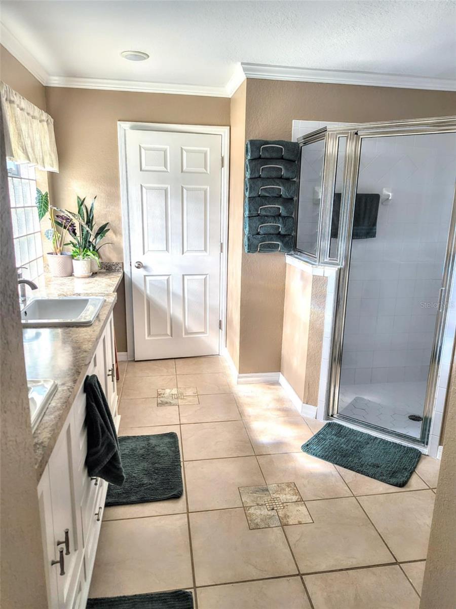 Image 13 of 50 For 2522 Pine Valley Drive