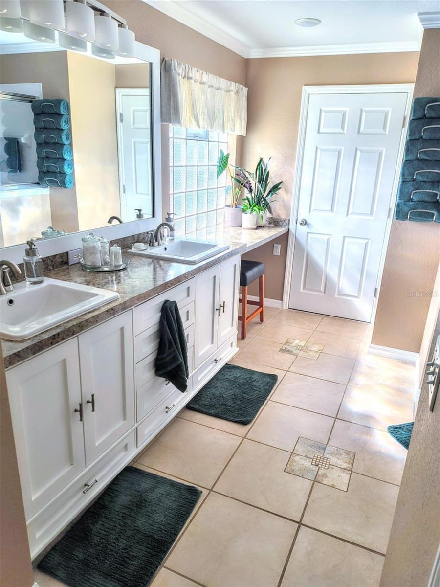 Image 20 of 50 For 2522 Pine Valley Drive
