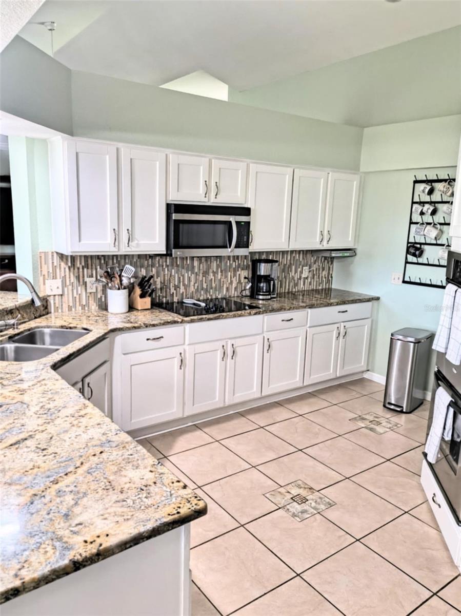 Image 8 of 50 For 2522 Pine Valley Drive