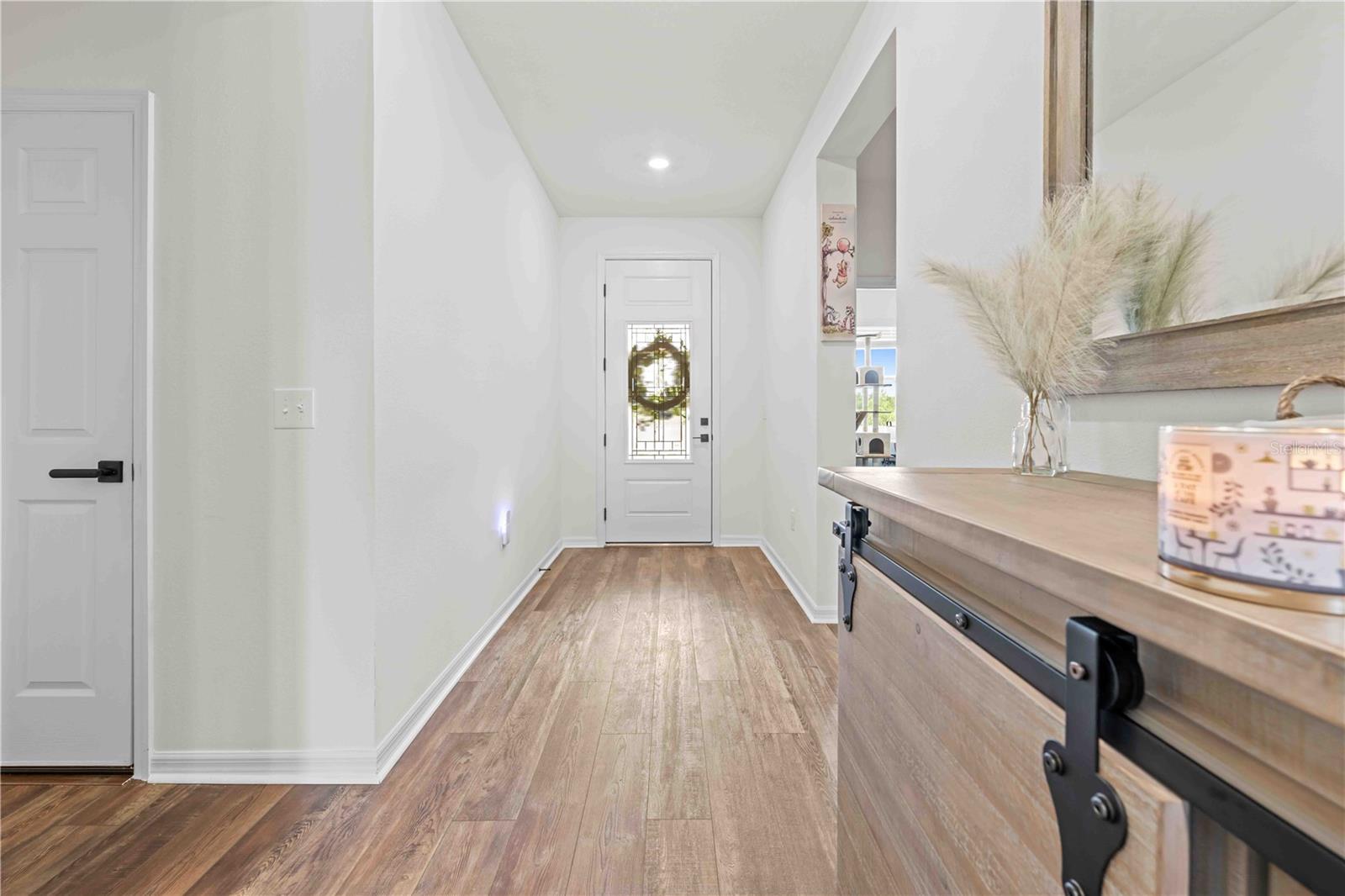 Image 16 of 39 For 37587 Mackenzie Drive