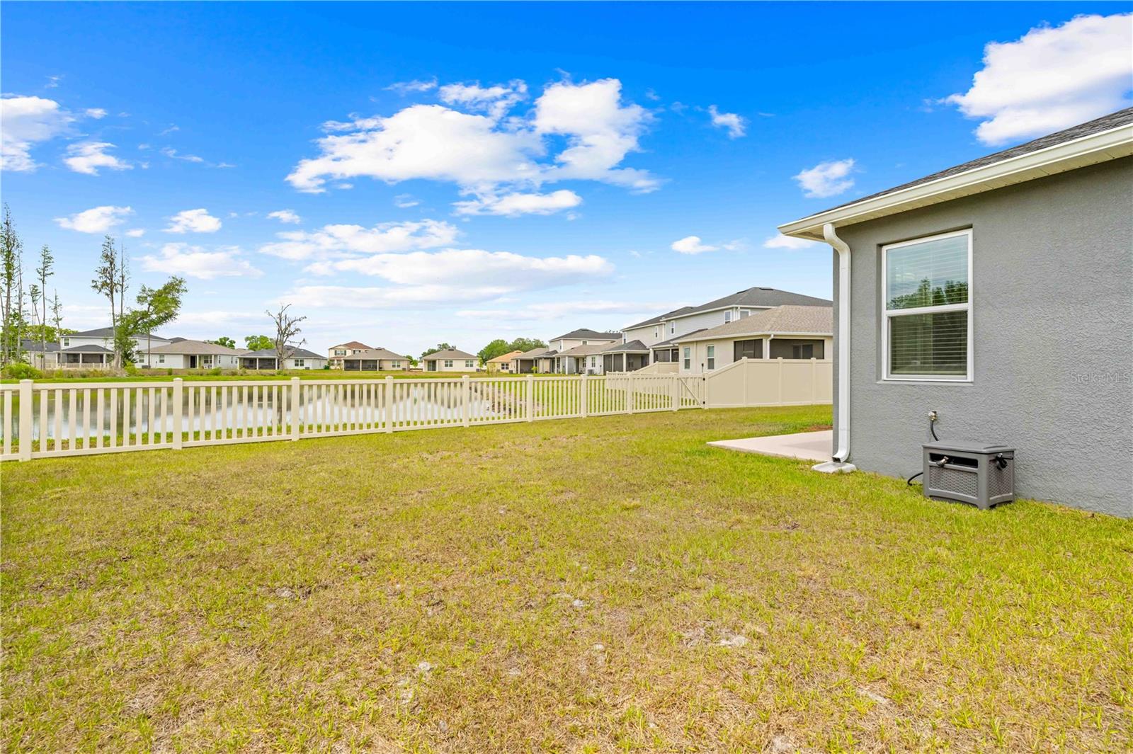 Image 3 of 39 For 37587 Mackenzie Drive