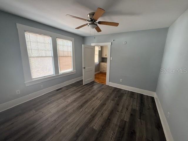 Image 11 of 14 For 3303 Barcelona Street 3