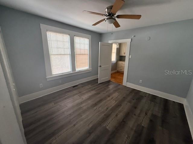 Image 12 of 14 For 3303 Barcelona Street 3