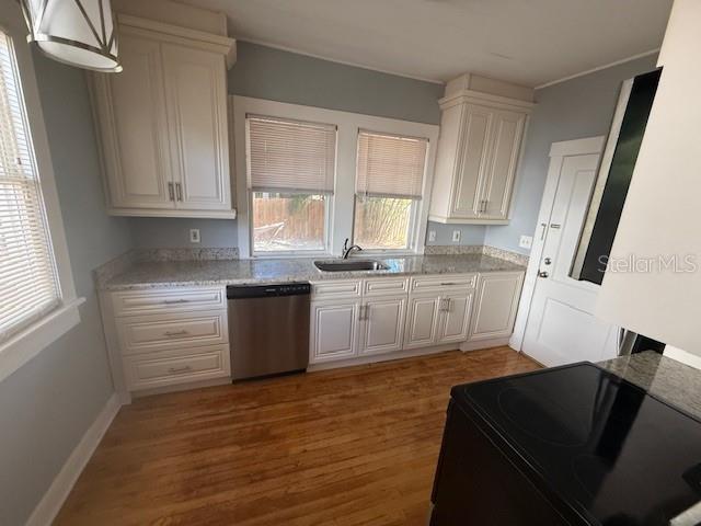 Image 2 of 14 For 3303 Barcelona Street 3