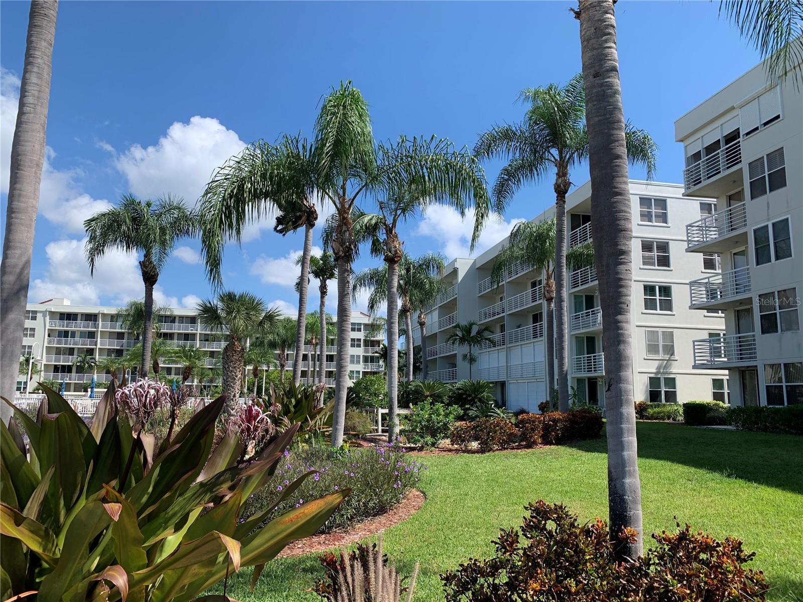 Image 13 of 23 For 6061 Bahia Del Mar Circle 146