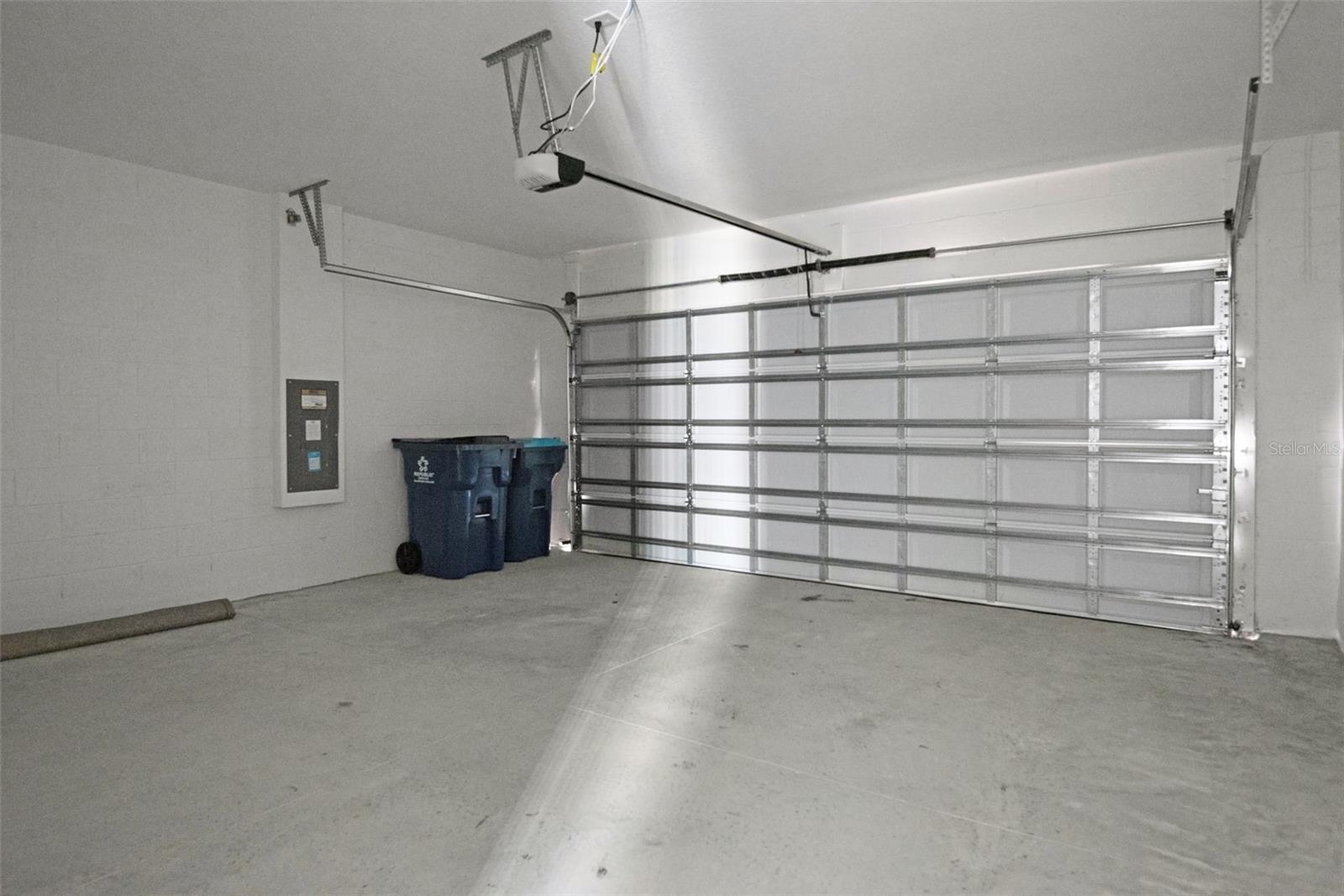 Image 18 of 20 For 1130 Foreshore Lane