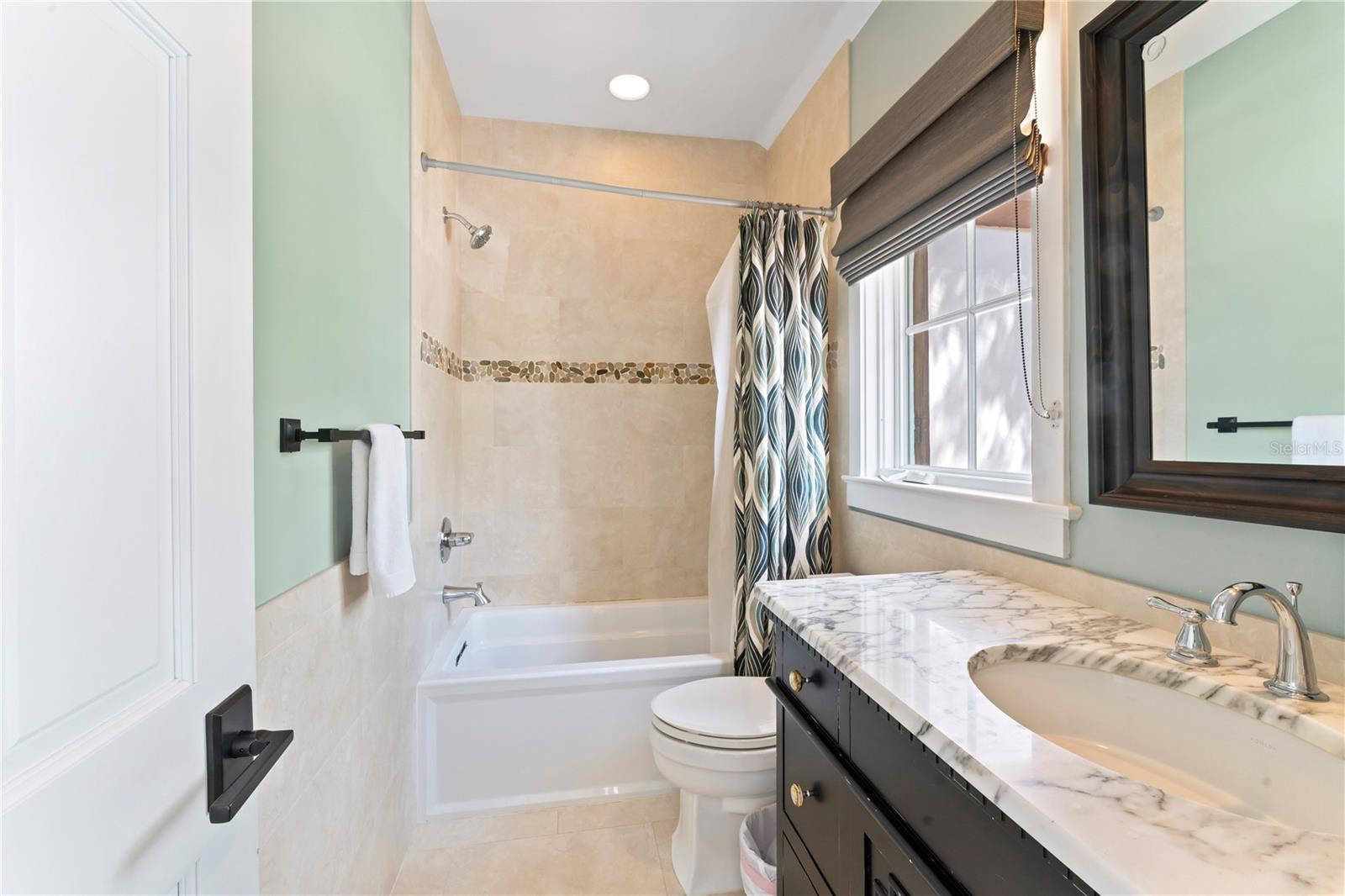 Image 68 of 99 For 90 Bahama Circle