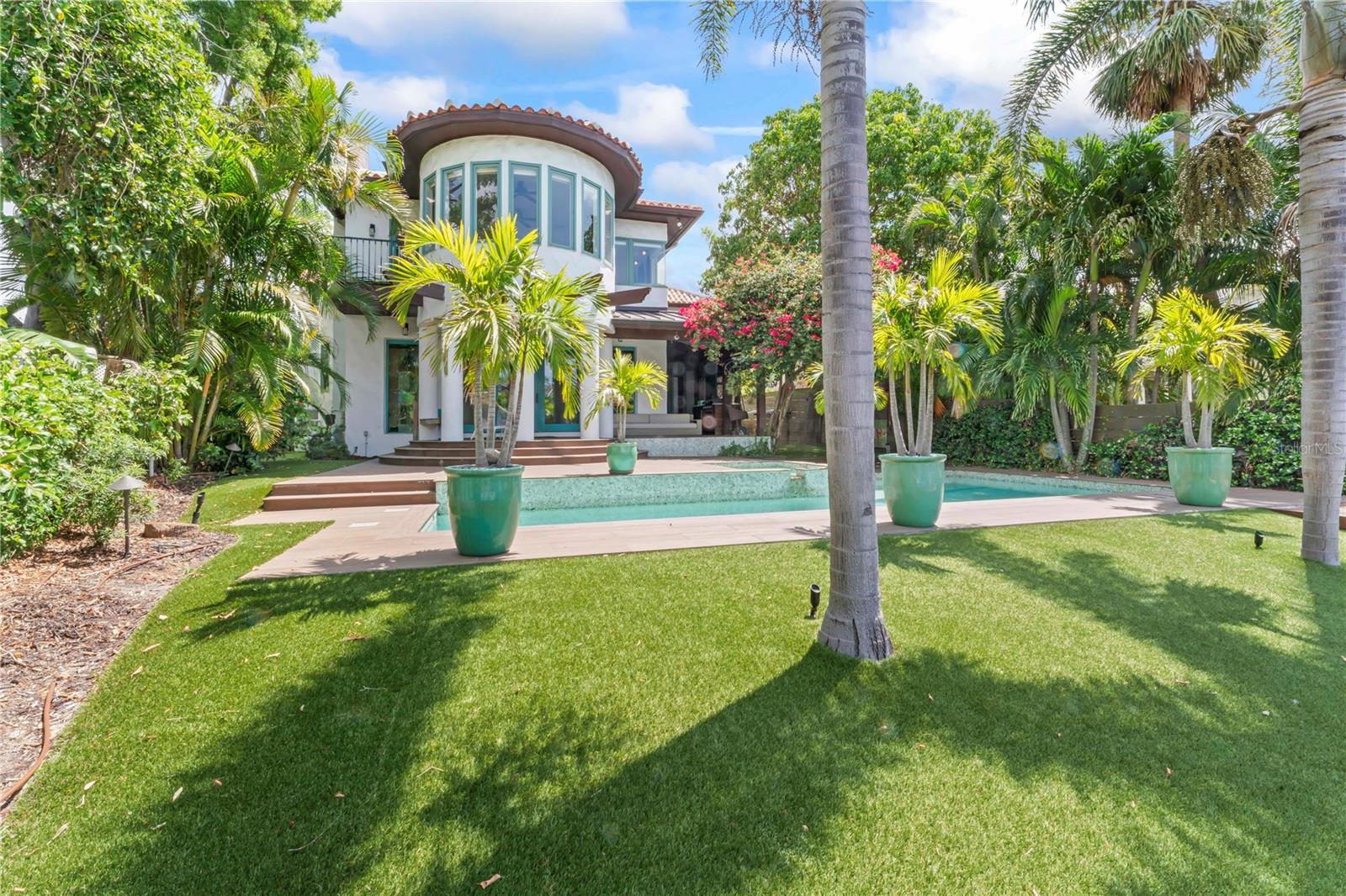 Image 88 of 99 For 90 Bahama Circle