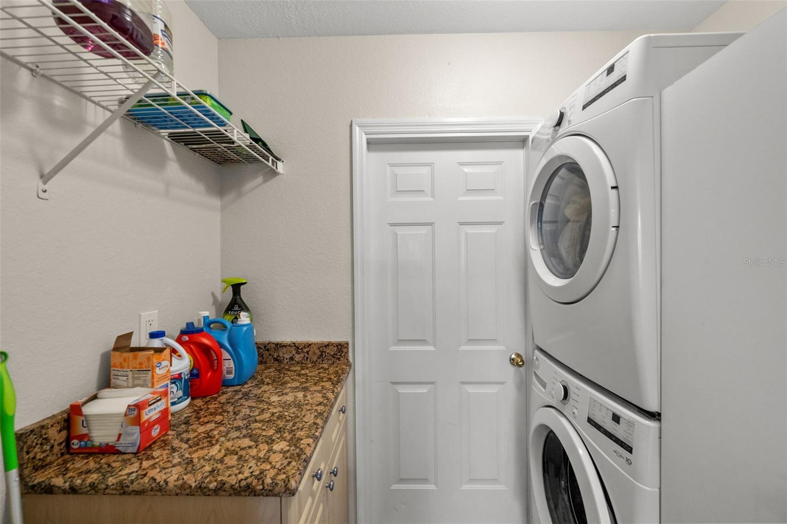 Image 30 of 37 For 7288 Castleberry Terrace