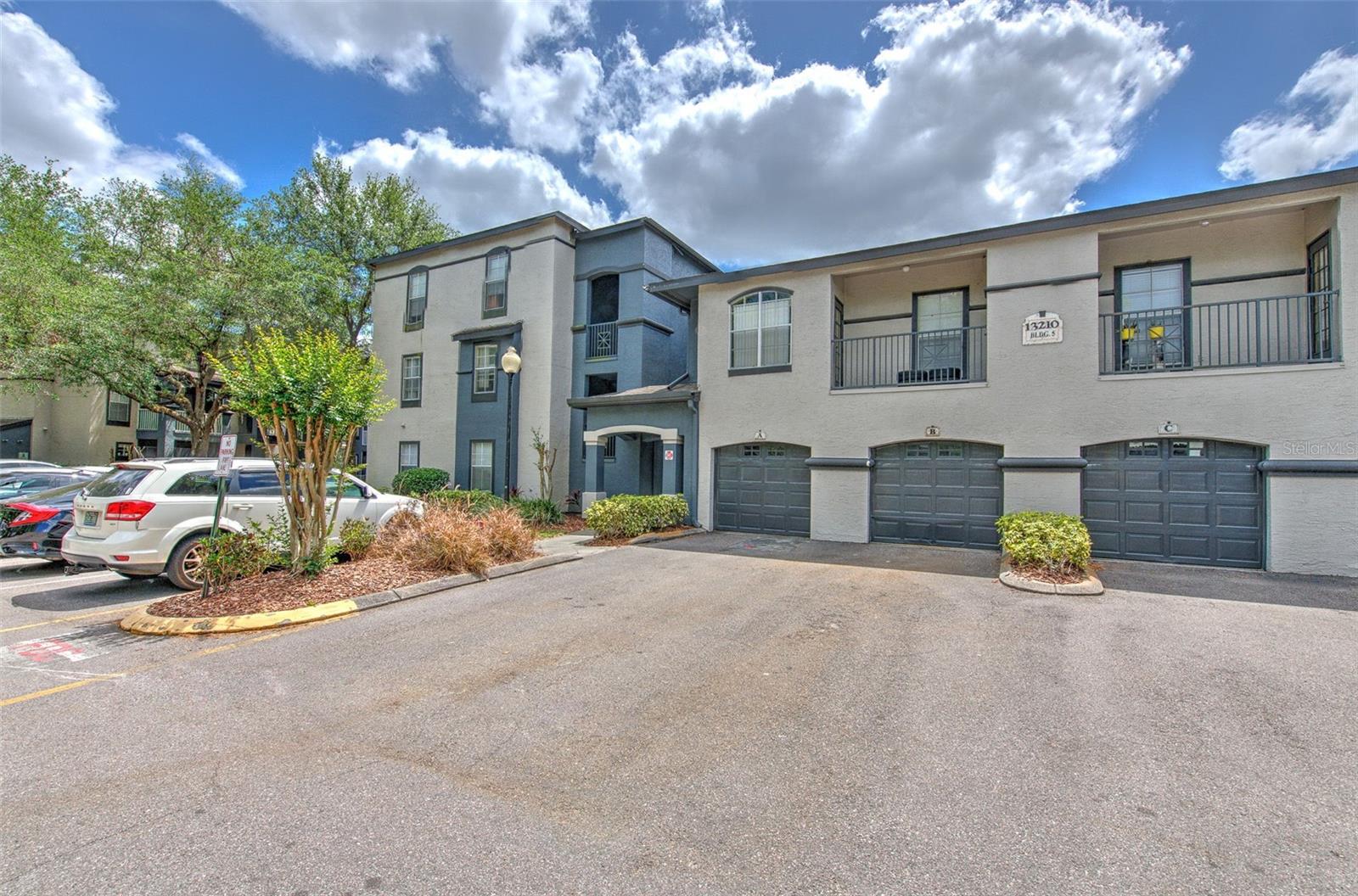 Details for 13210 Arbor Isle Drive 207, TEMPLE TERRACE, FL 33637