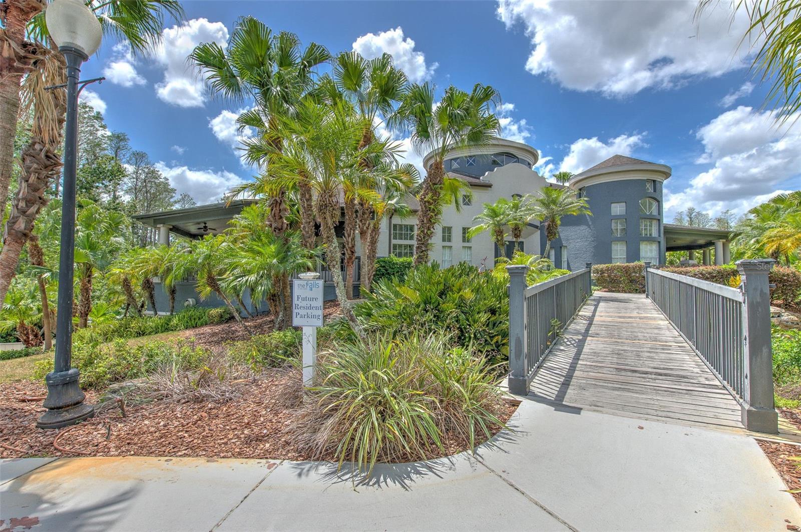 Image 26 of 28 For 13210 Arbor Isle Drive 207