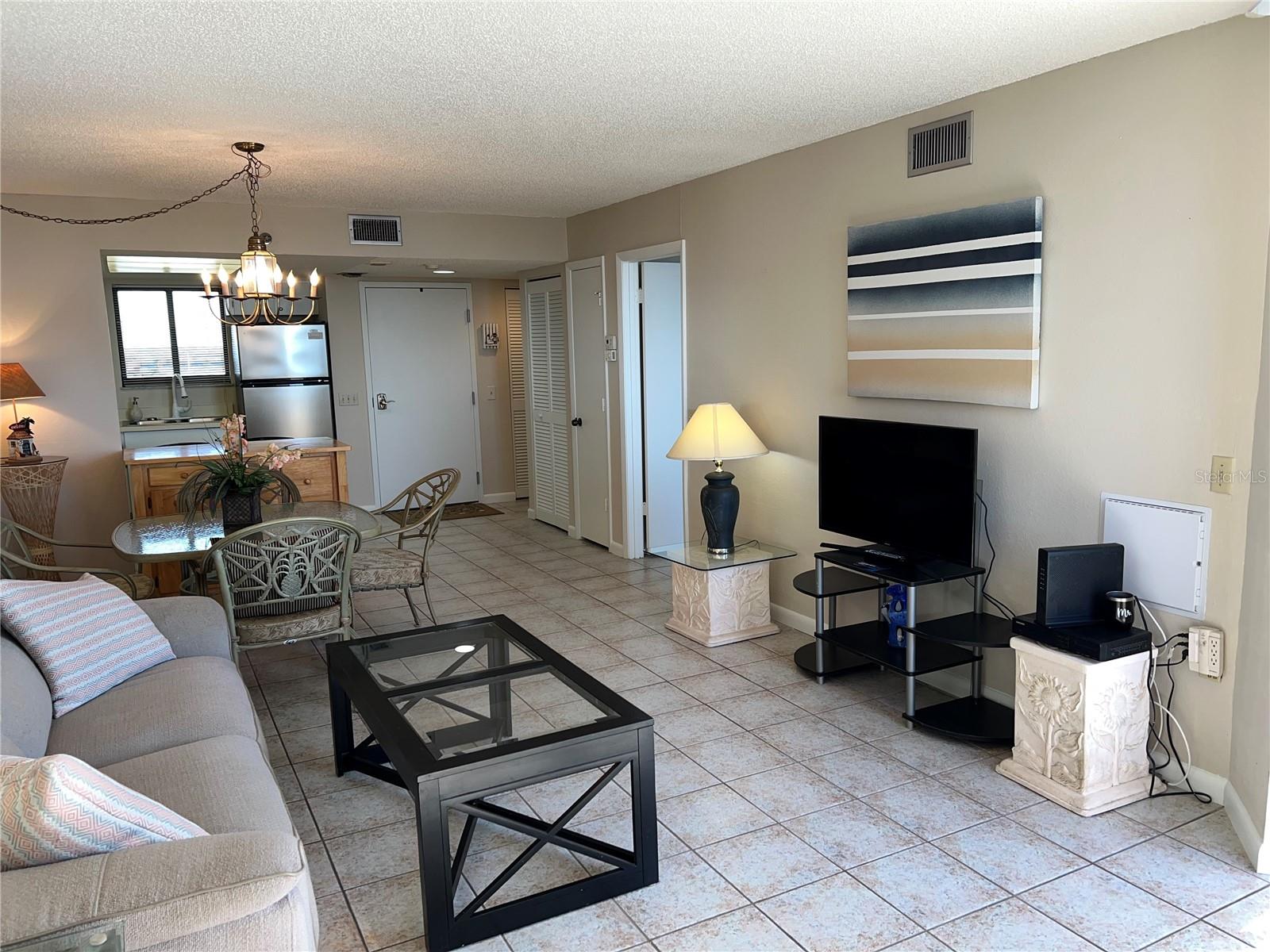 Image 8 of 50 For 5915 Sea Ranch Drive 512